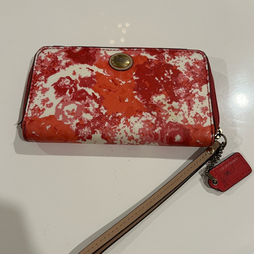 Coach Pink White Peyton Floral Small Wristlet Pocket  Zip